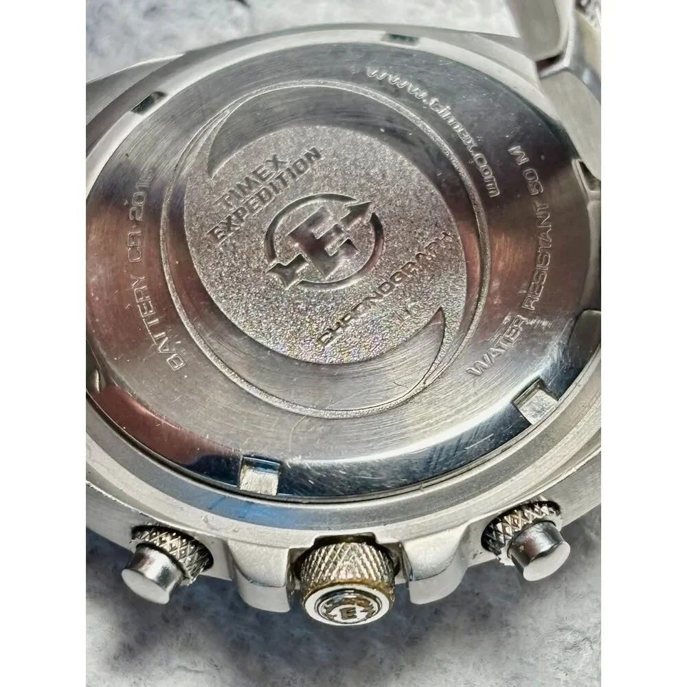 Vintage 2000s Timex Expedition Men's Chronograph ⏱️